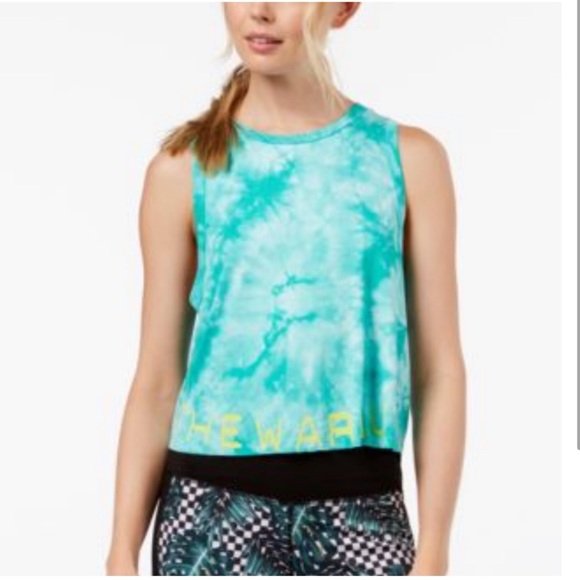 Jessica Simpson Tops - Green & White Tie Dye Crop Athletic Top by Jessica Simpson The Warm Up M…